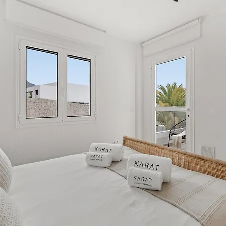 Karat Caleta Golf Views Βίλα
